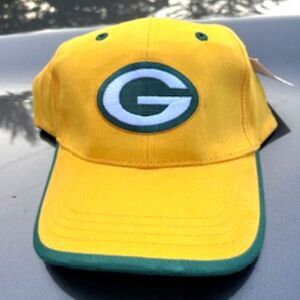 "G" Adjustable Cap . Green Bay Packers . New w/ Tags